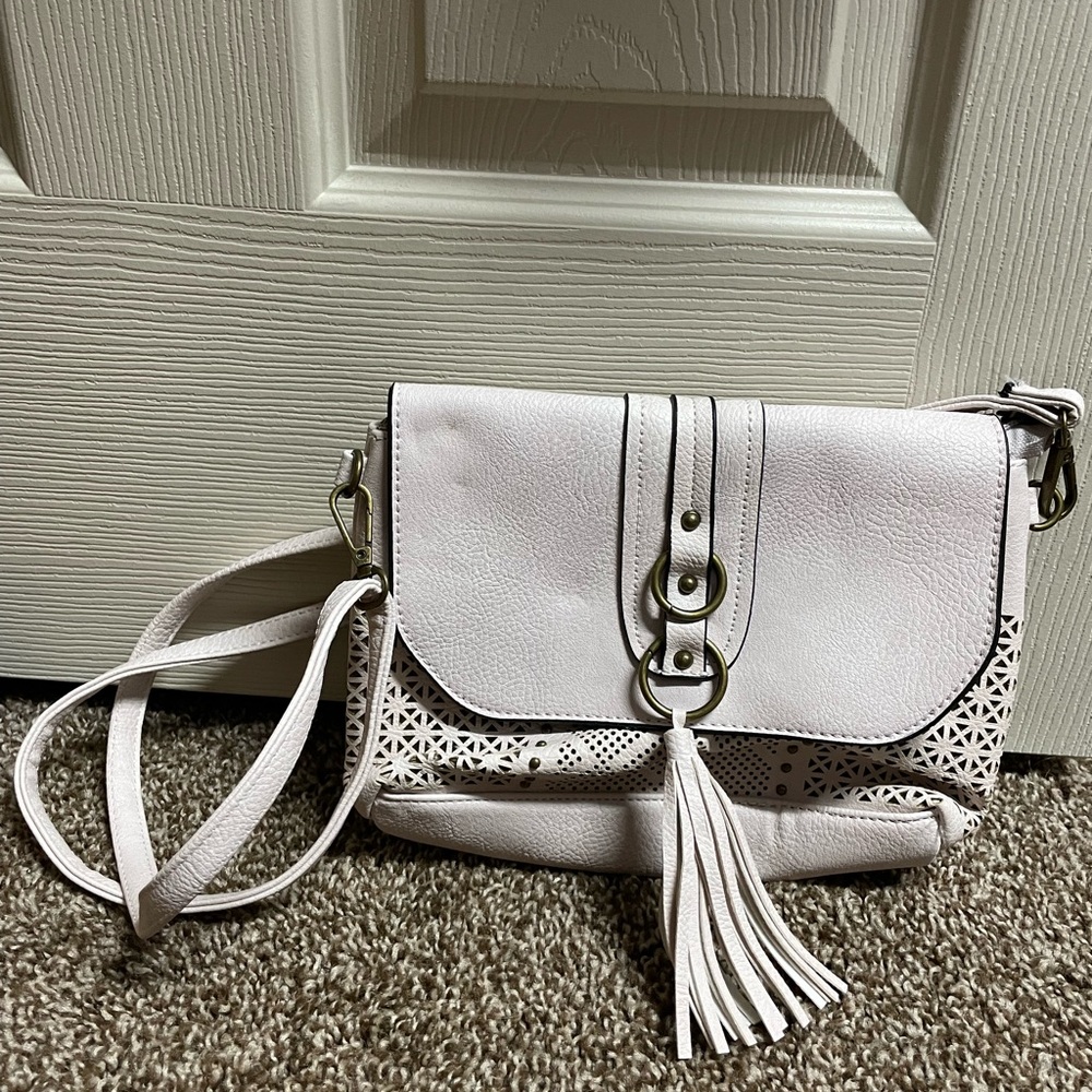 Elegant White Crossbody Bag with Tassel